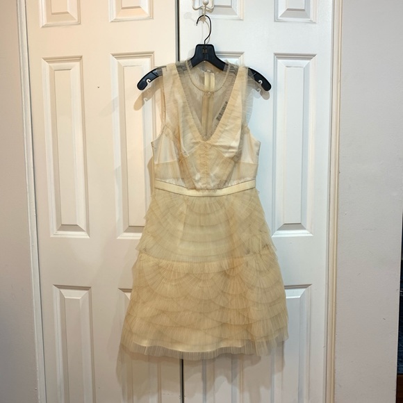 BCBG MAXAZRIA DRESS - Picture 1 of 5